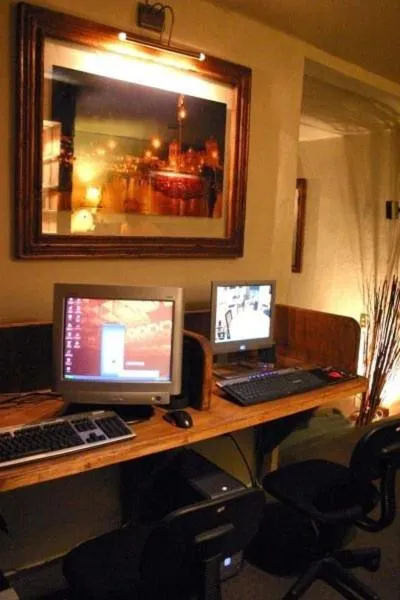 Business facilities in HB Express Hotel