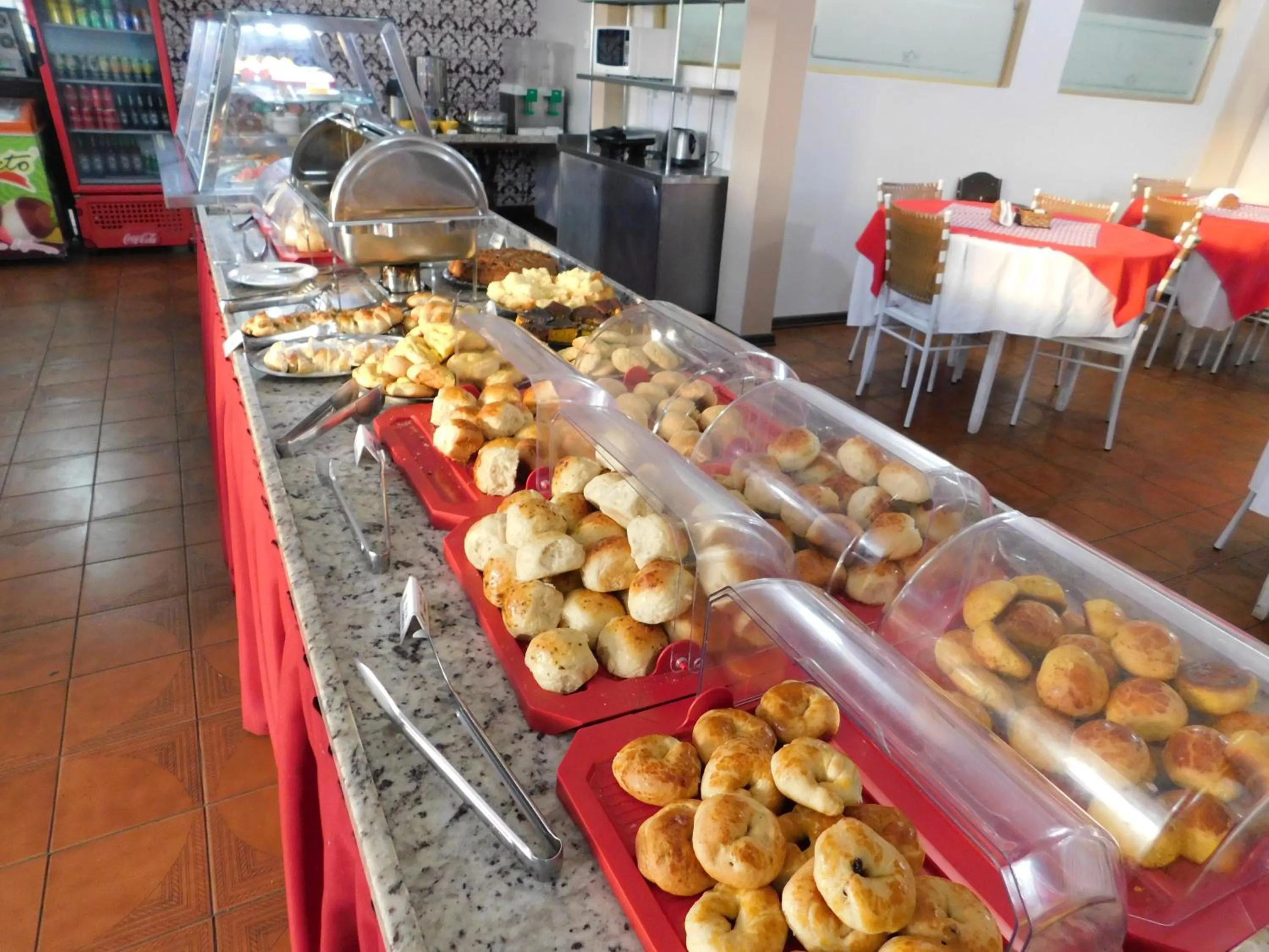 Breakfast in Hotel Real São Lourenço