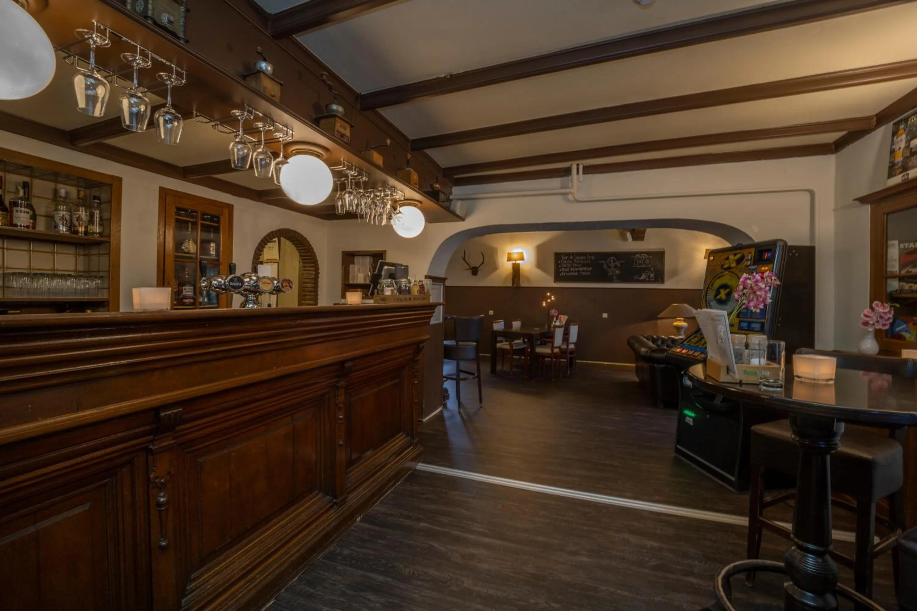 Lounge or bar in Fletcher Hotel Restaurant De Geulvallei