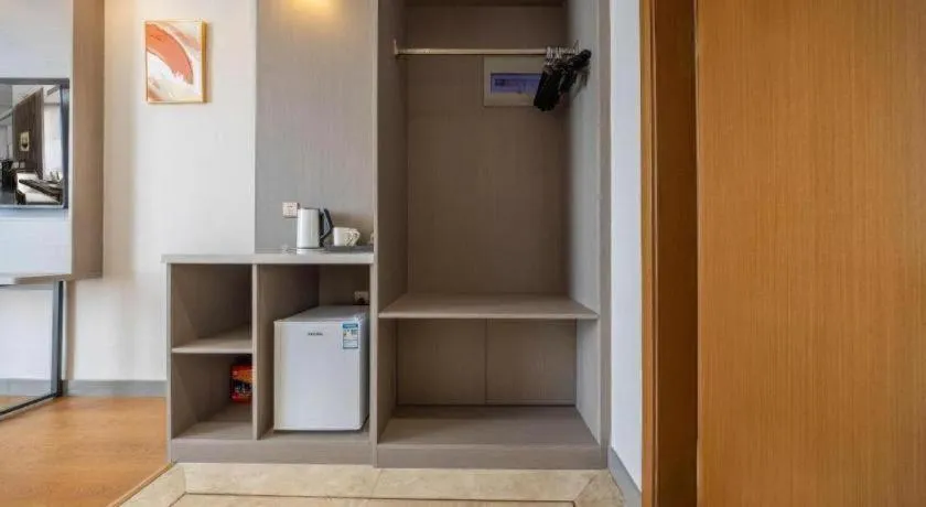 Madison Hotel Weihai Railway Station