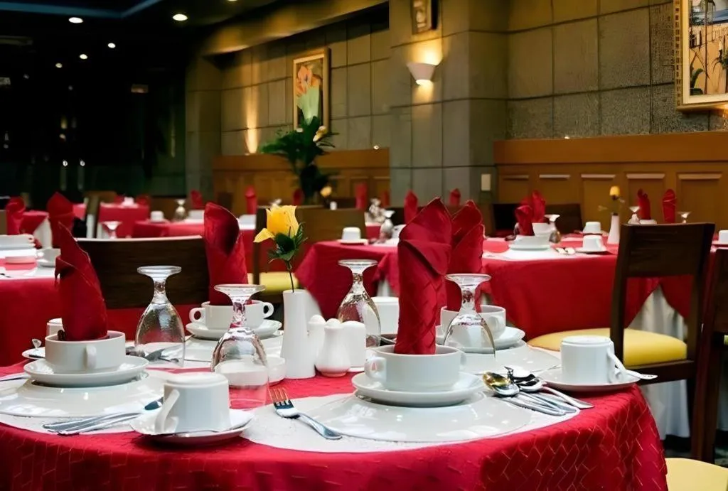 Sapadia Hotel Parapat