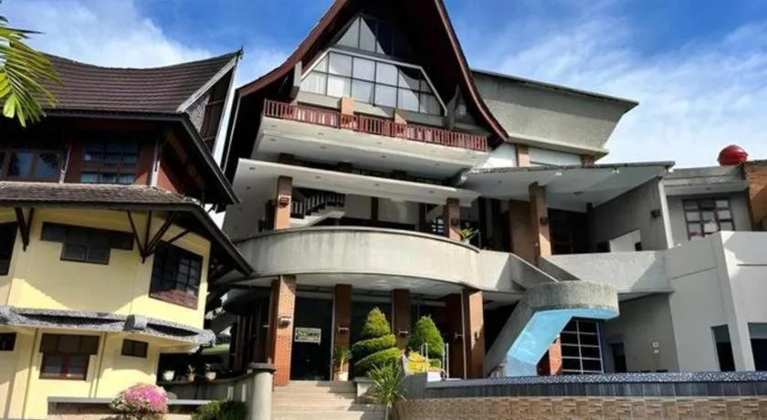 Sapadia Hotel Parapat
