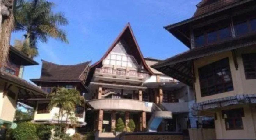 Sapadia Hotel Parapat