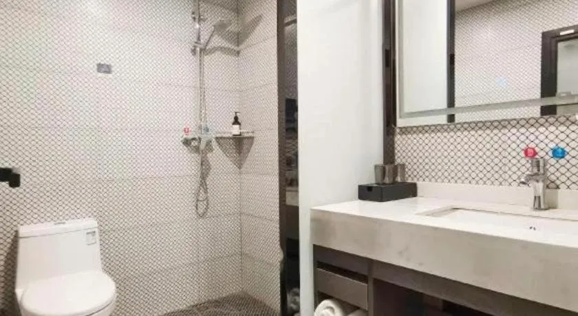 Thank Hotel Shandong Linyii Pingyi County Commerce and Trade City