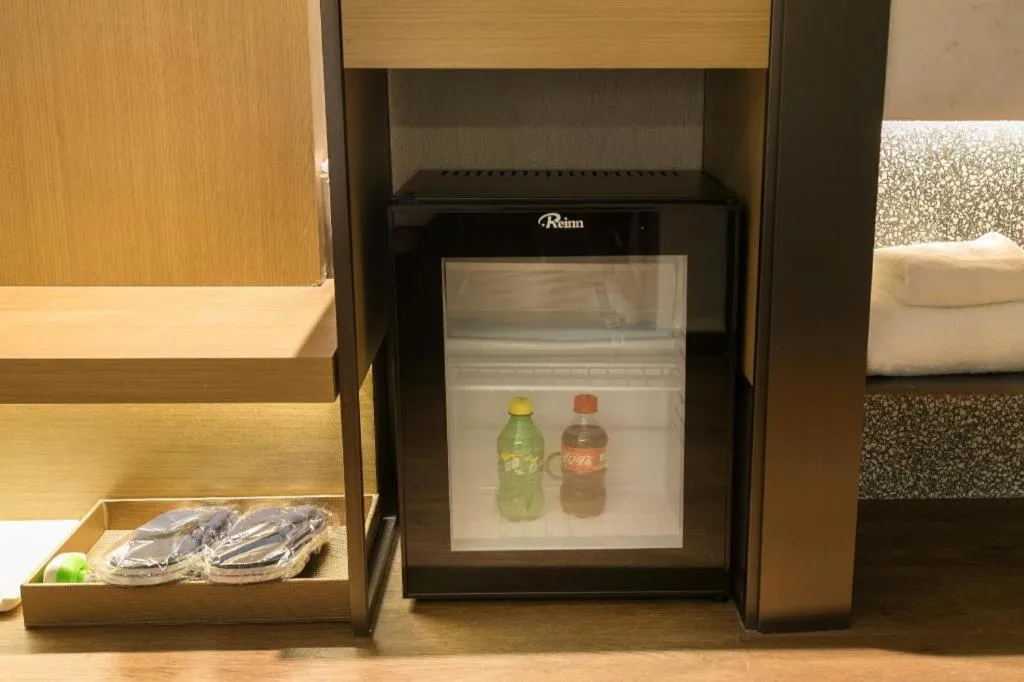 Jinglai Hotel (Shanghai Bund East Nanjing Road pedestrian street )