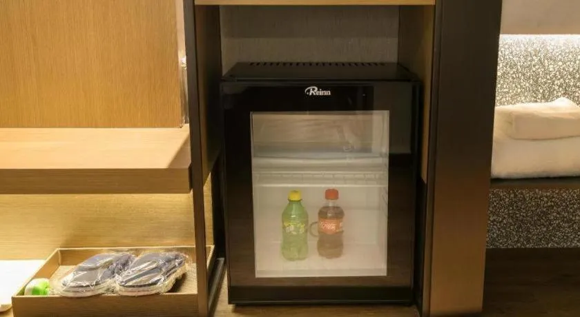 Jinglai Hotel (Shanghai Bund East Nanjing Road pedestrian street )