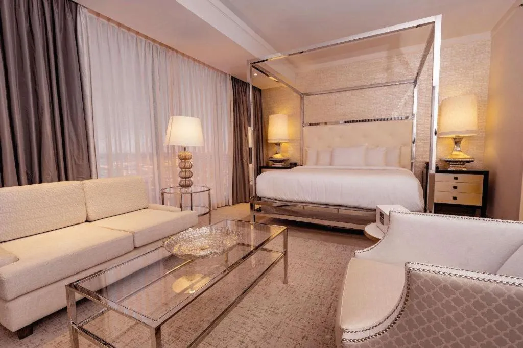 Bed in Ahern Hotel and Event Center