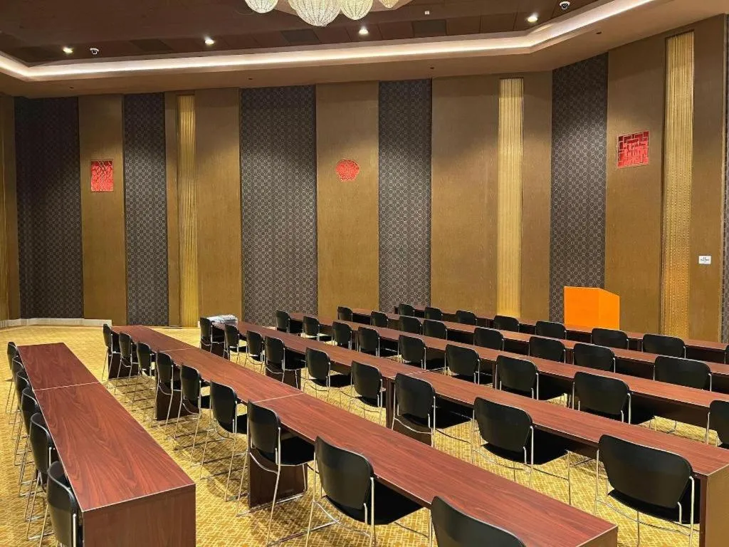 Ahern Hotel and Event Center