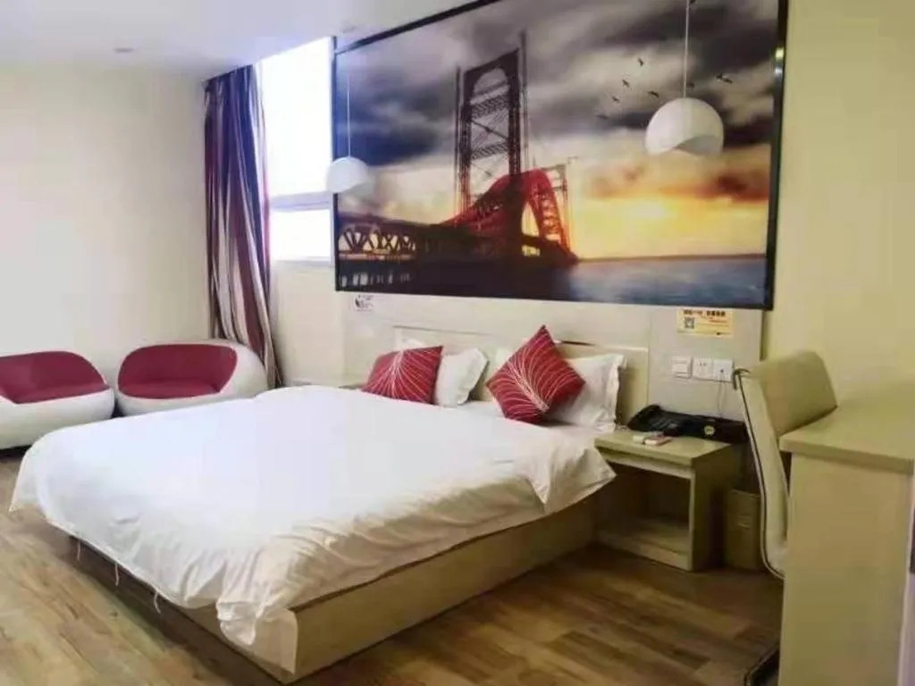 Bed in Thank Hotel Guizhou Longli County Lanban Street Pedestrian Street