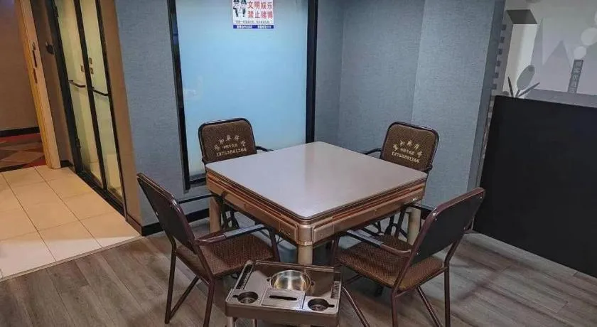 Thank Hotel Shanxi Lvliang Zhongyang County North Fengcheng Street