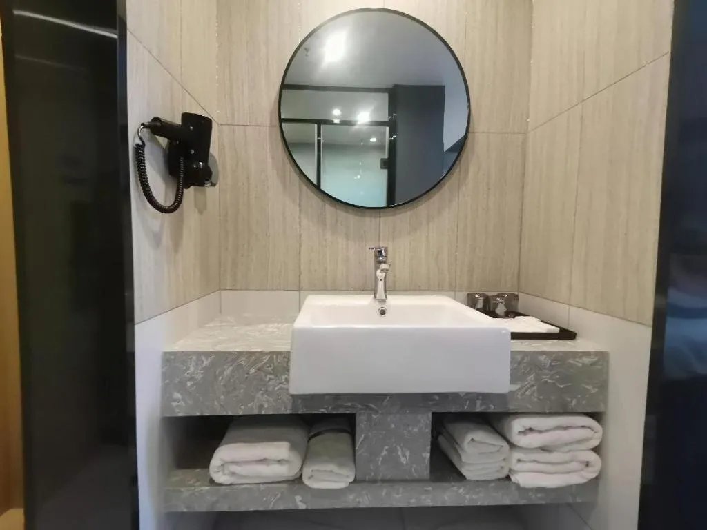 Thank Hotel Shanxi Lvliang Zhongyang County North Fengcheng Street