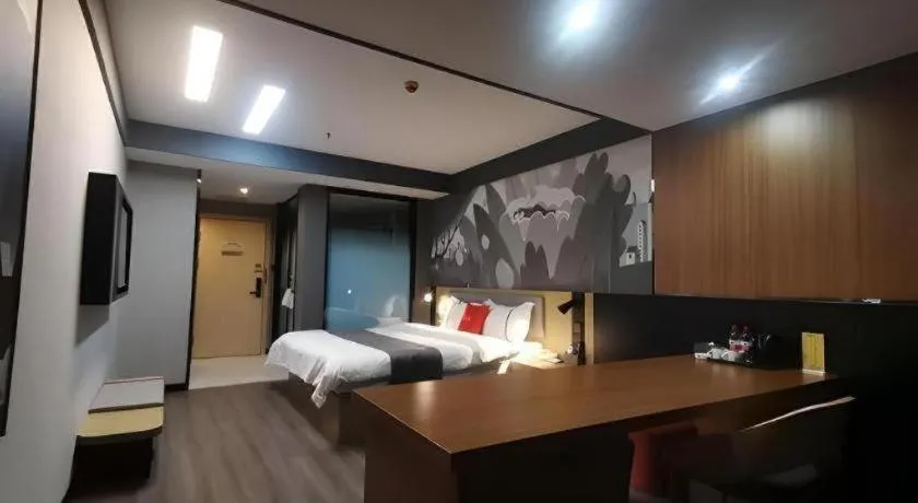 Bed in Thank Hotel Shanxi Lvliang Zhongyang County North Fengcheng Street