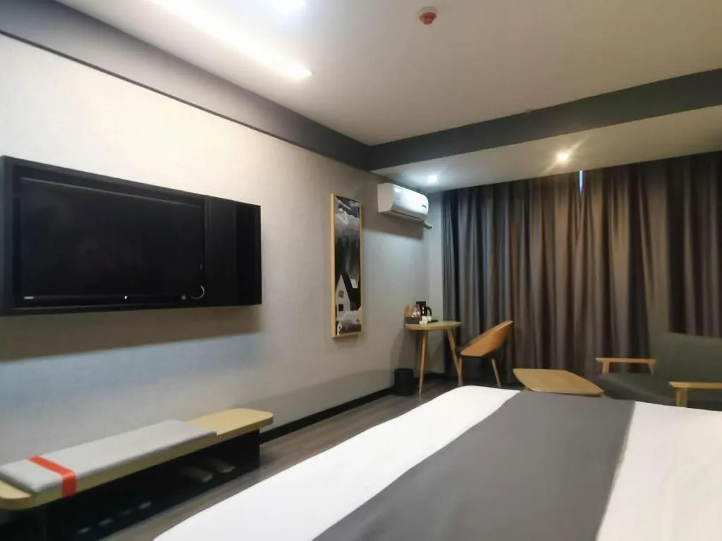 Bed in Thank Hotel Shanxi Lvliang Zhongyang County North Fengcheng Street