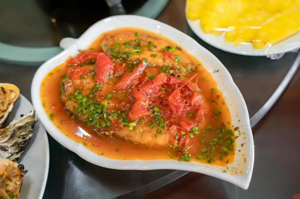 Khách sạn Moonlight Hotel - Mặt biển Hải Tiến