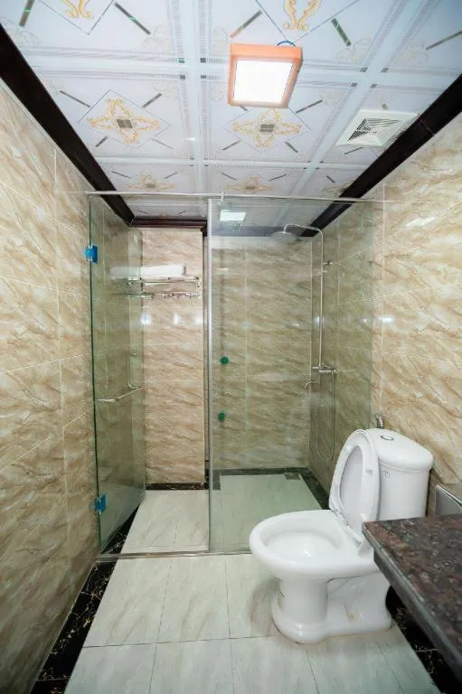 Khách sạn Moonlight Hotel - Mặt biển Hải Tiến