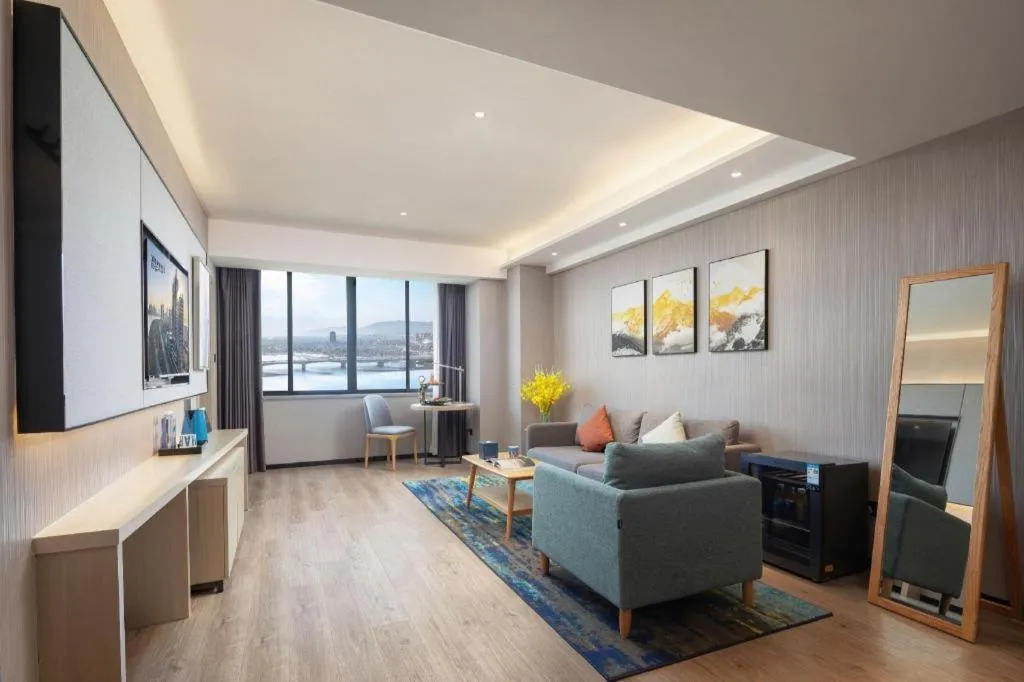 Echarm Hotel Hanzhong Wetland Park