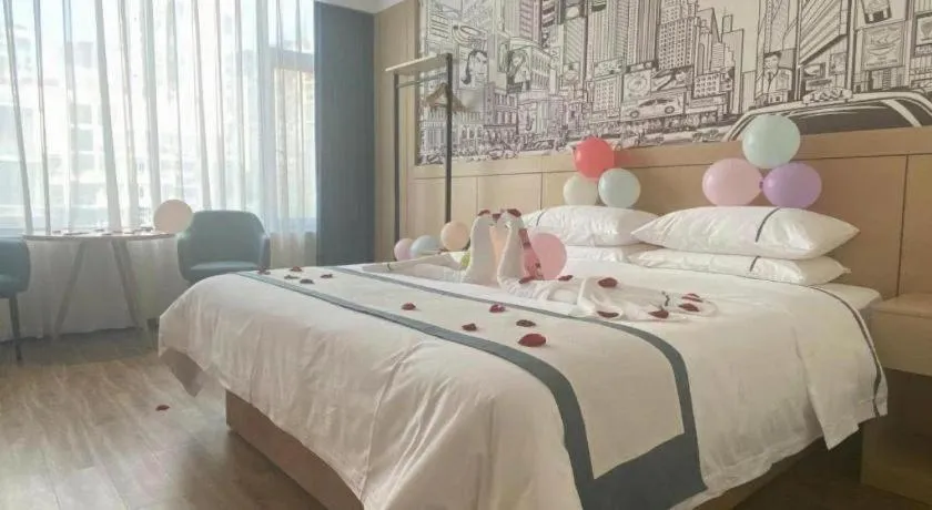 Bed in City Comfort Inn Luzhou Jiangyang District Wancheng International