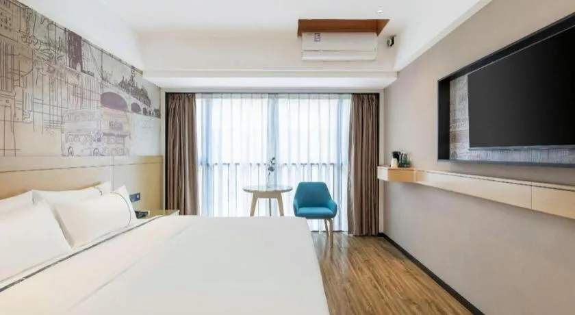 Bed in City Comfort Inn Luzhou Jiangyang District Wancheng International