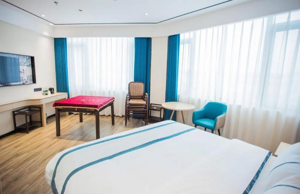 Bed in City Comfort Inn Luzhou Jiangyang District Wancheng International