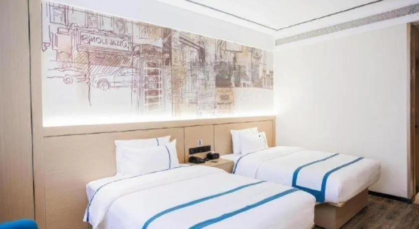 Bed in City Comfort Inn Luzhou Jiangyang District Wancheng International