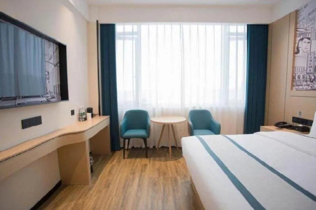 Bed in City Comfort Inn Luzhou Jiangyang District Wancheng International