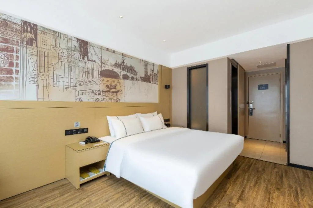 Bed in City Comfort Inn Luzhou Jiangyang District Wancheng International