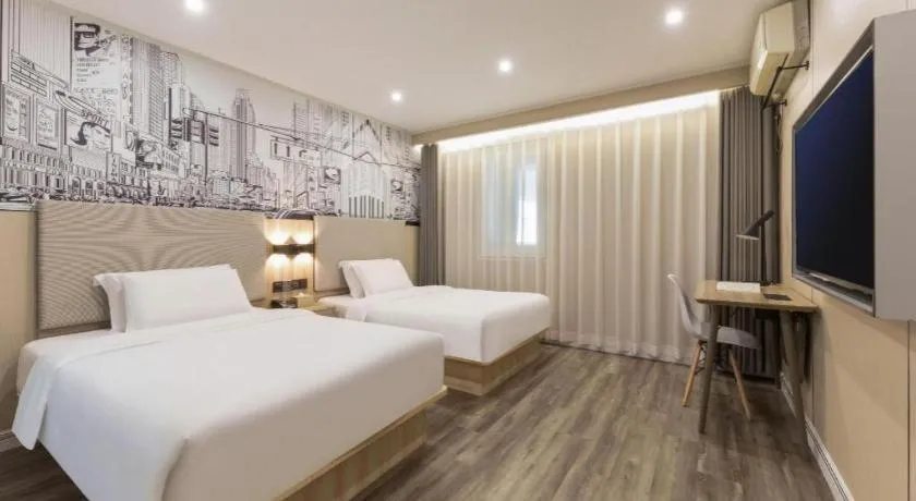 Bed in City Comfort Inn Luzhou Jiangyang District Wancheng International
