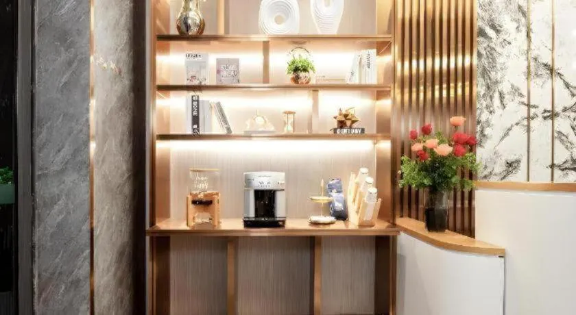 Poltton International Service Apartment Shanwei Urban District High-speed Railway Station