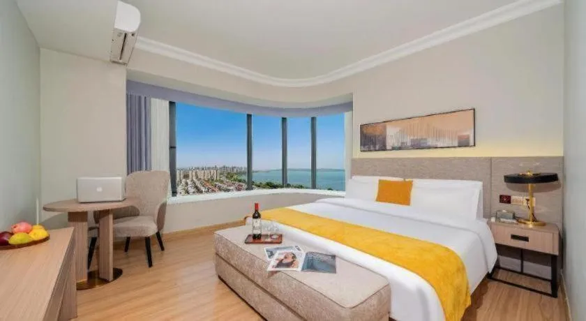 Bed in Poltton International Service Apartment Shanwei Urban District High-speed Railway Station