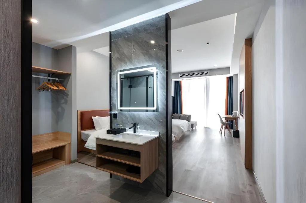 Borrman Hotel Jiangyin Zhouzhuang