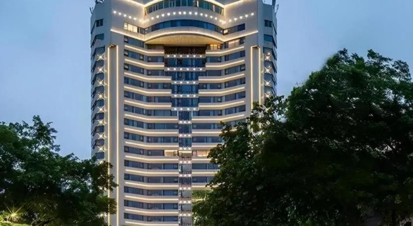 Echarm Hotel Wuzhou Wangcheng Plaza Longmumiao Sanzongfu