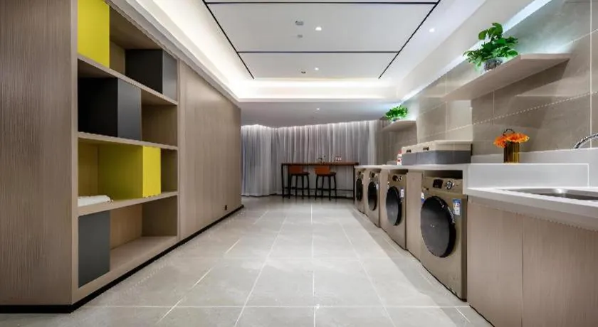 Echarm Hotel Wuzhou Wangcheng Plaza Longmumiao Sanzongfu