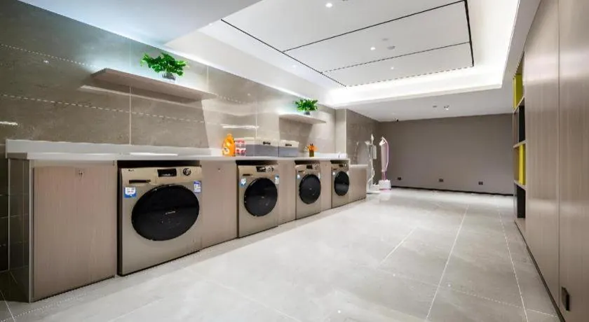 Echarm Hotel Wuzhou Wangcheng Plaza Longmumiao Sanzongfu