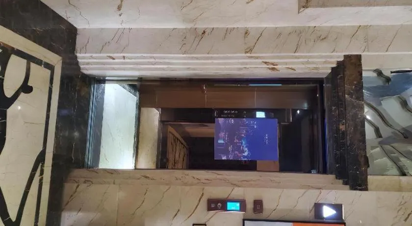 Borrman Hotel Yangjiang Baili Square