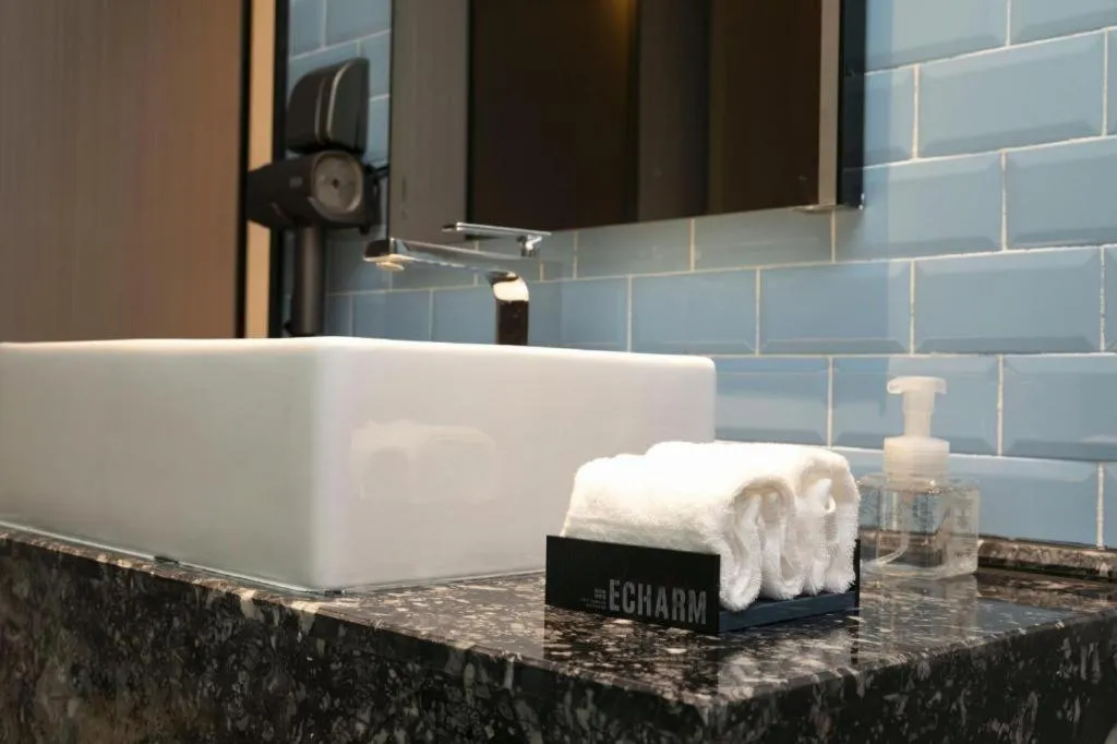 Echarm Hotel Wuhan Huashan