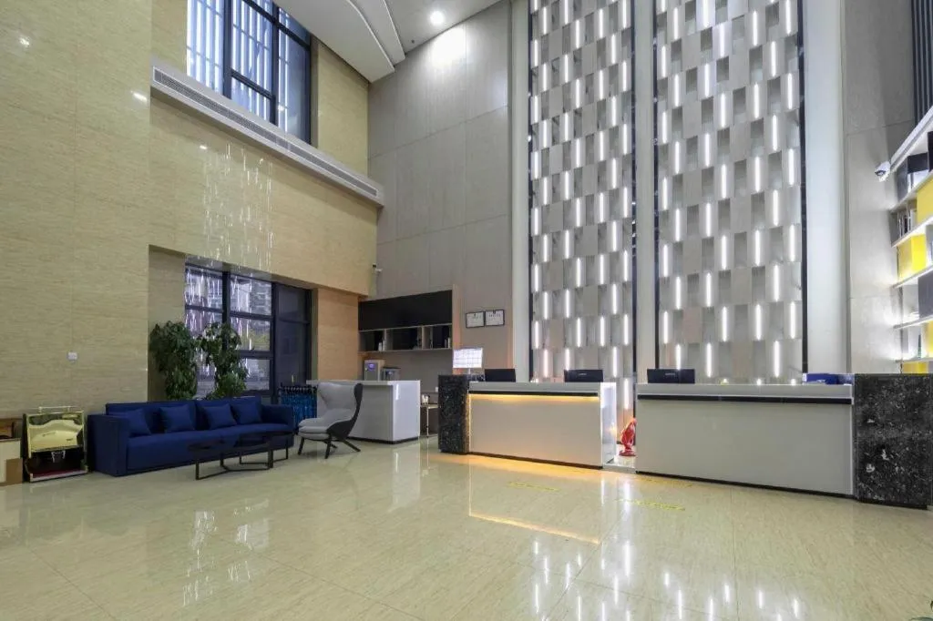 Echarm Hotel Wuhan Huashan