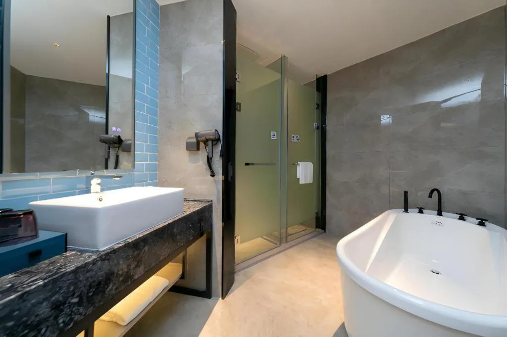 Echarm Hotel Wuhan Huashan