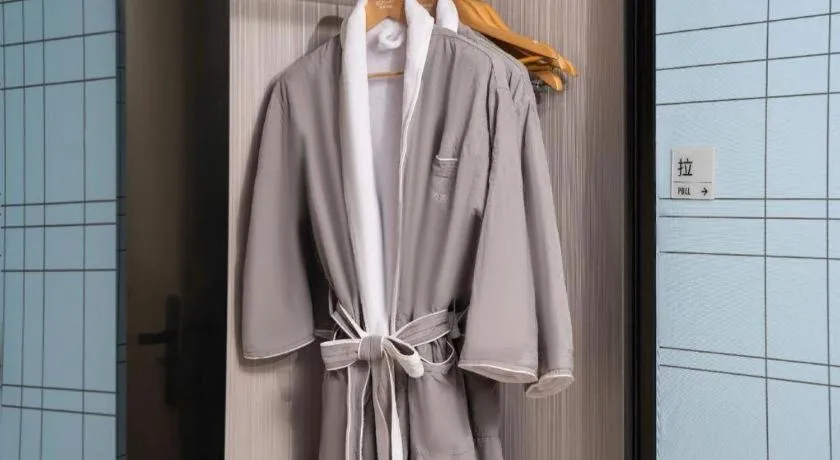 Echarm Hotel Wuhan Huashan