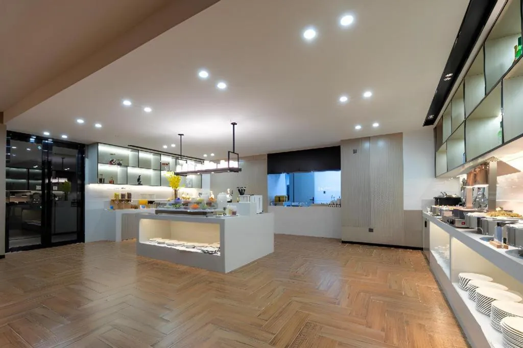 Echarm Hotel Wuhan Huashan