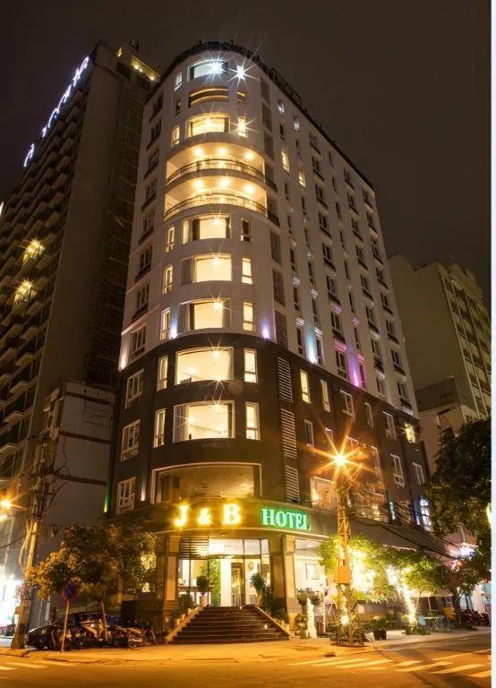 J&B Hotel & Apartment