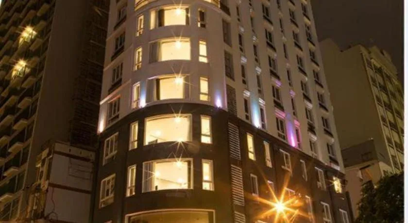 J&B Hotel & Apartment