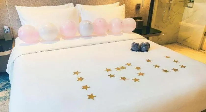 Bed in Onejee Hotel Shenzhen