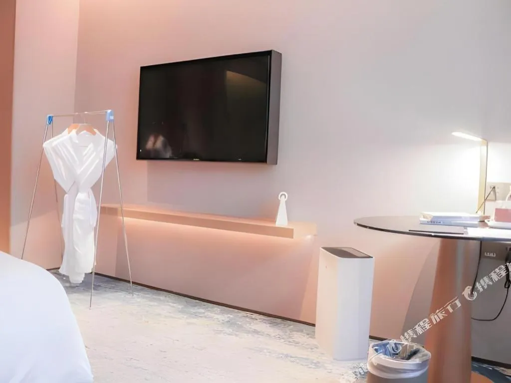 Bed in Onejee Hotel Shenzhen