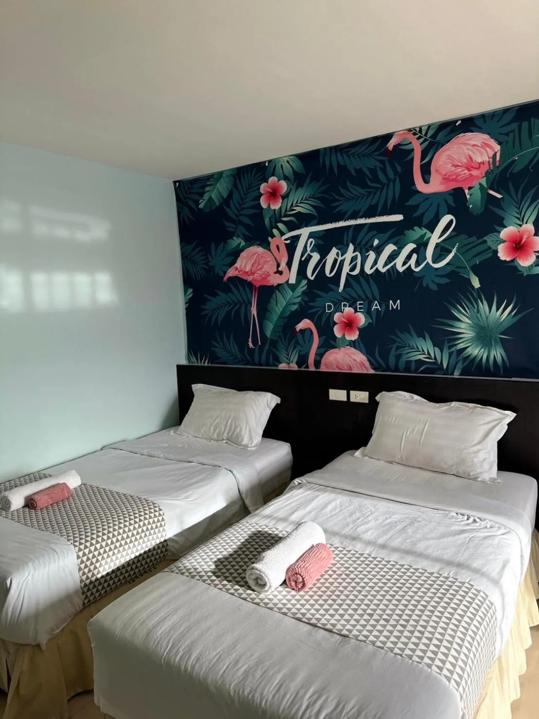 Bed in Sunflower HLD Hotel