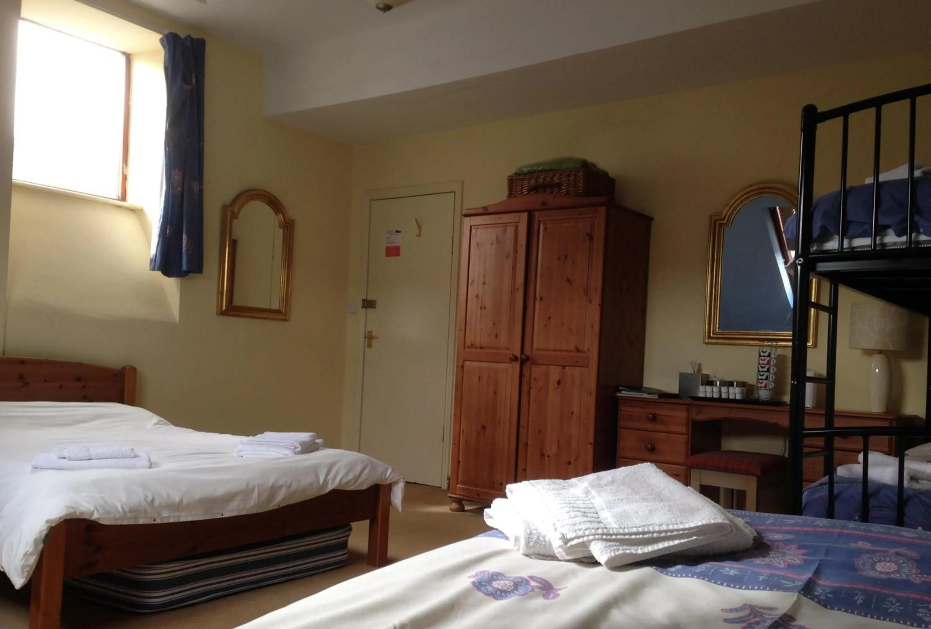 bunk bed, Bed in The Old School B&B