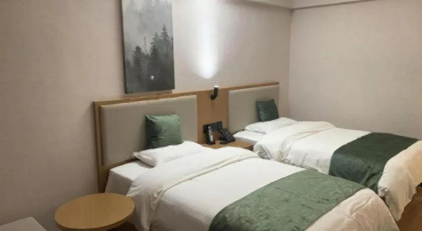 Bed in GreenTree Inn Luoyang Henan University of Science and Technology