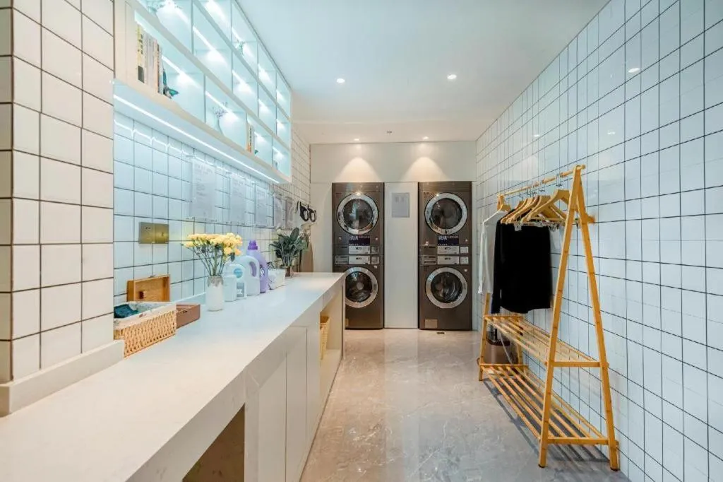 Atour Hotel Nanchang Longding Chadu East Jiefang Road