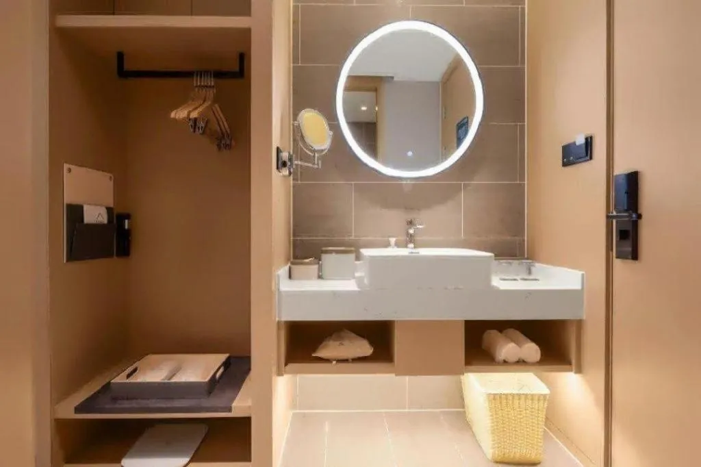 Atour Hotel Taiyuan Inner Ring