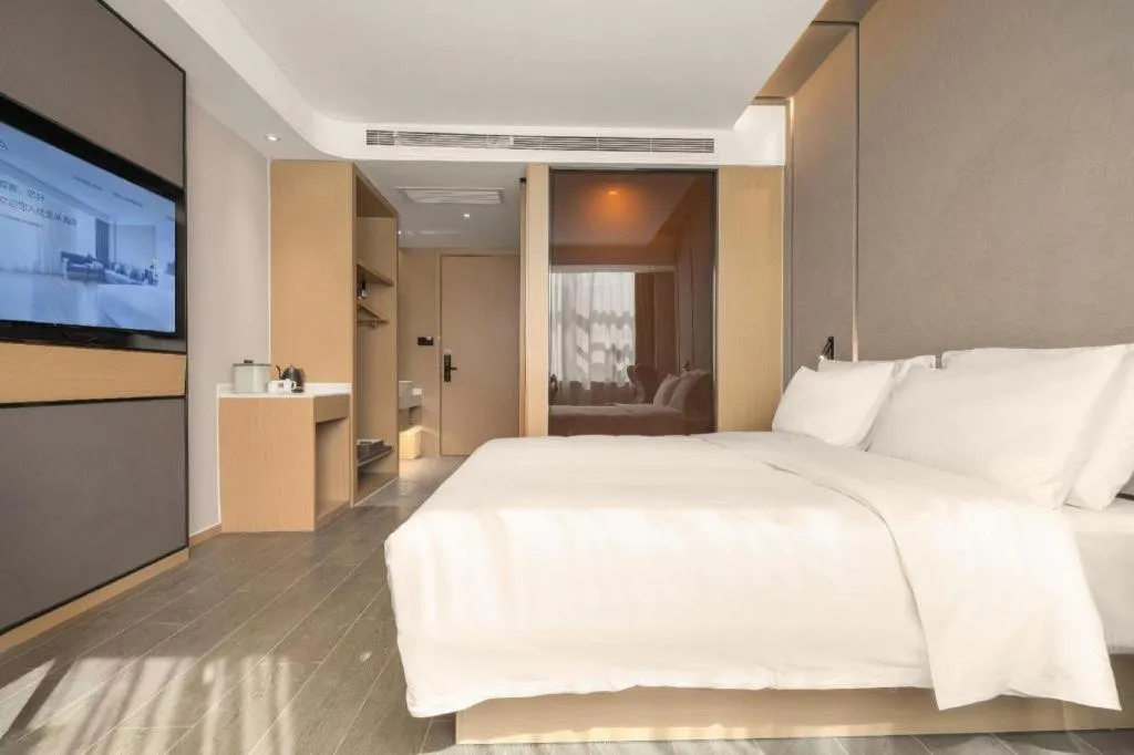 Bed in Atour Hotel Taiyuan Inner Ring