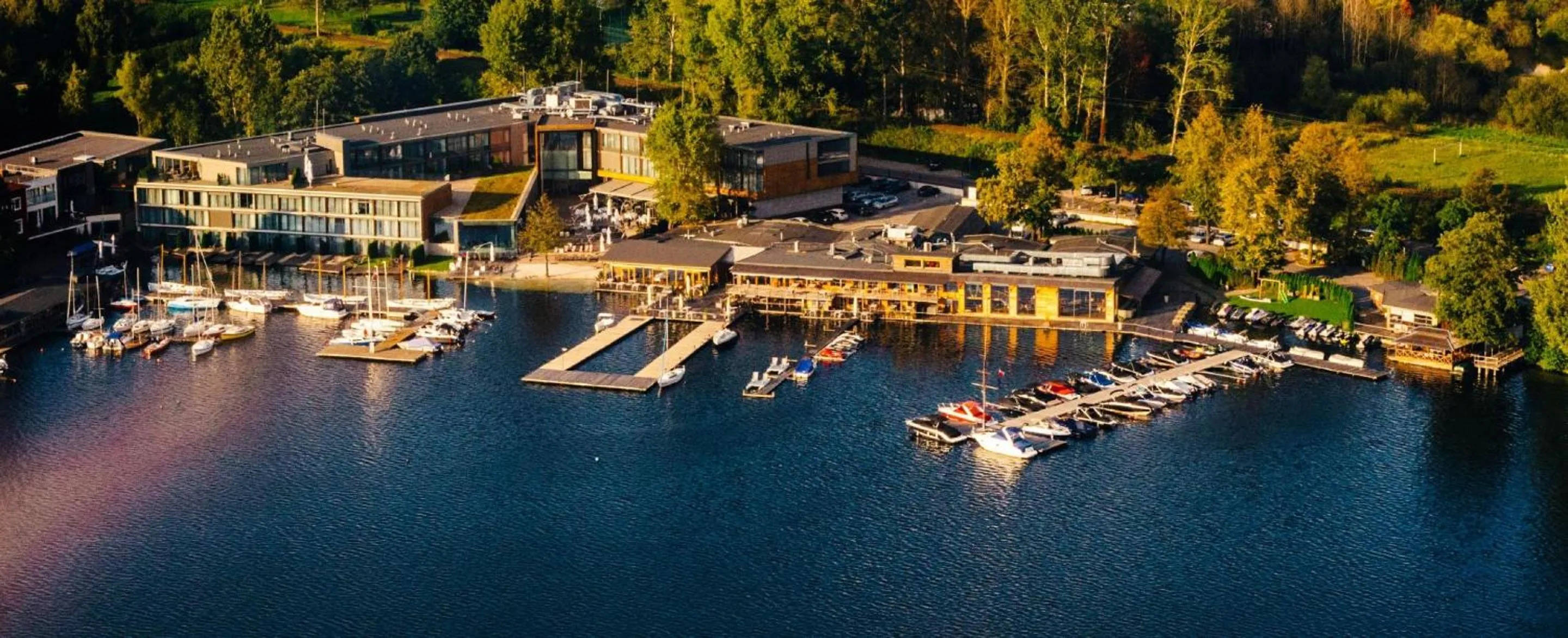Property building in Przystań Hotel&Restaurants